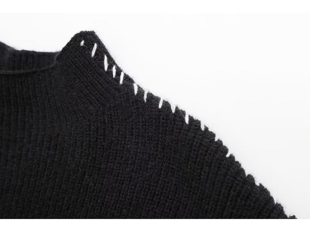 Spring Chic Color Block Round Neck Sweater - Versatile Knitwear with Patchwork Design for Warmth