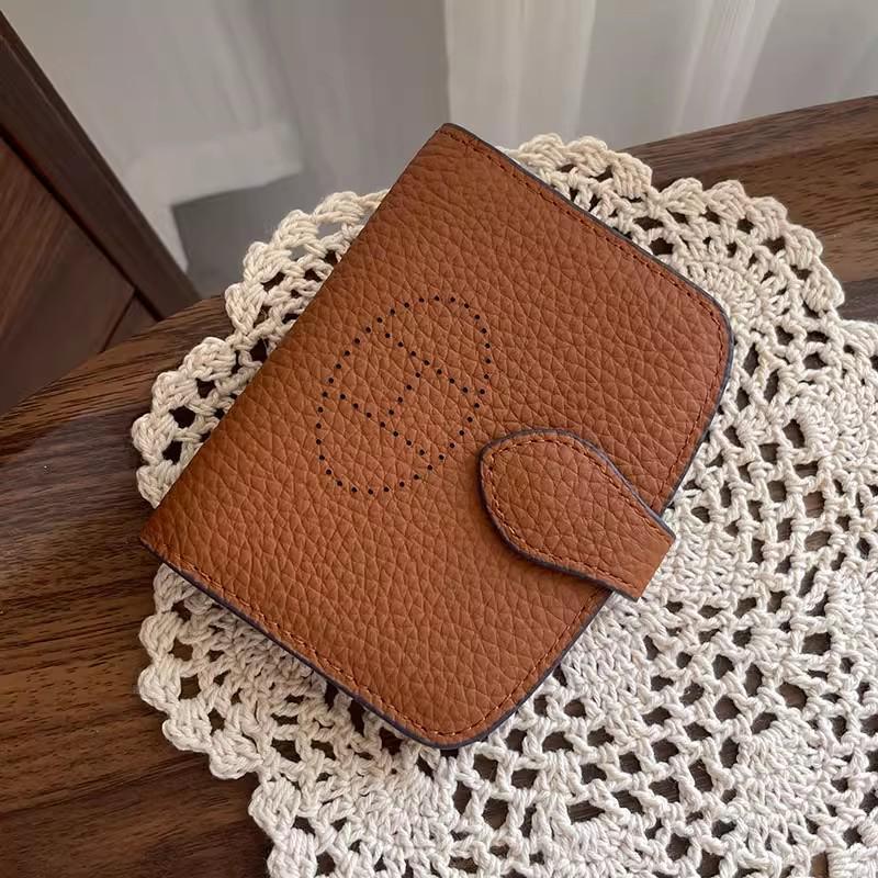 2025 Neu Damen Ultra-Dünn Leder ID- & Führerscheinhülle Organizer