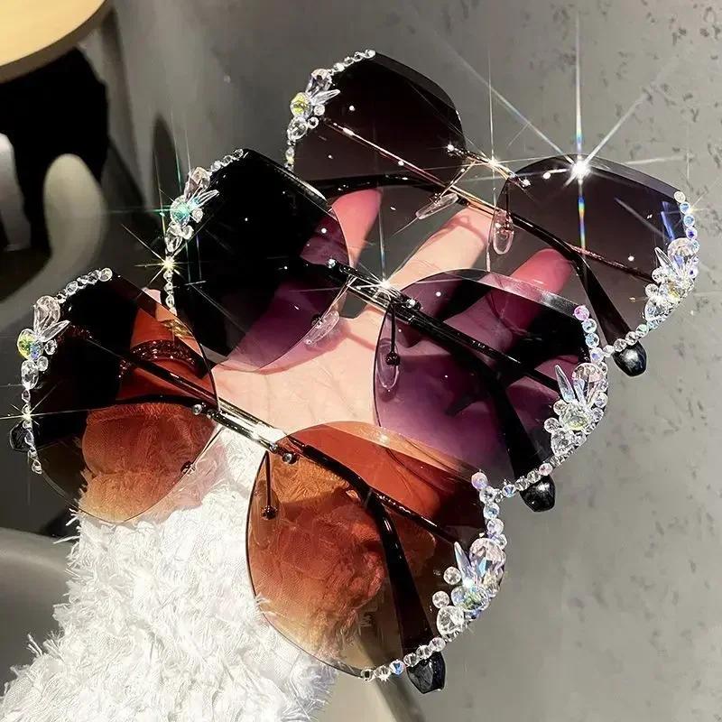 New Borderless Metal Sunglasses Women's Decorative Diamond Sun Glasses Gradient Lens Women Luxury Brand Designers Eyewear UV400
