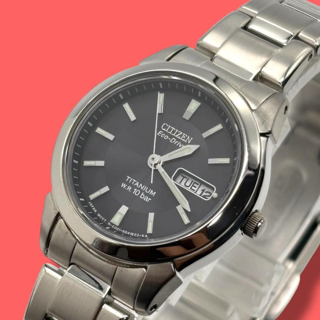 [Good Condition, Working Item] Citizen Eco-Drive Ladies Watch Titanium Solar