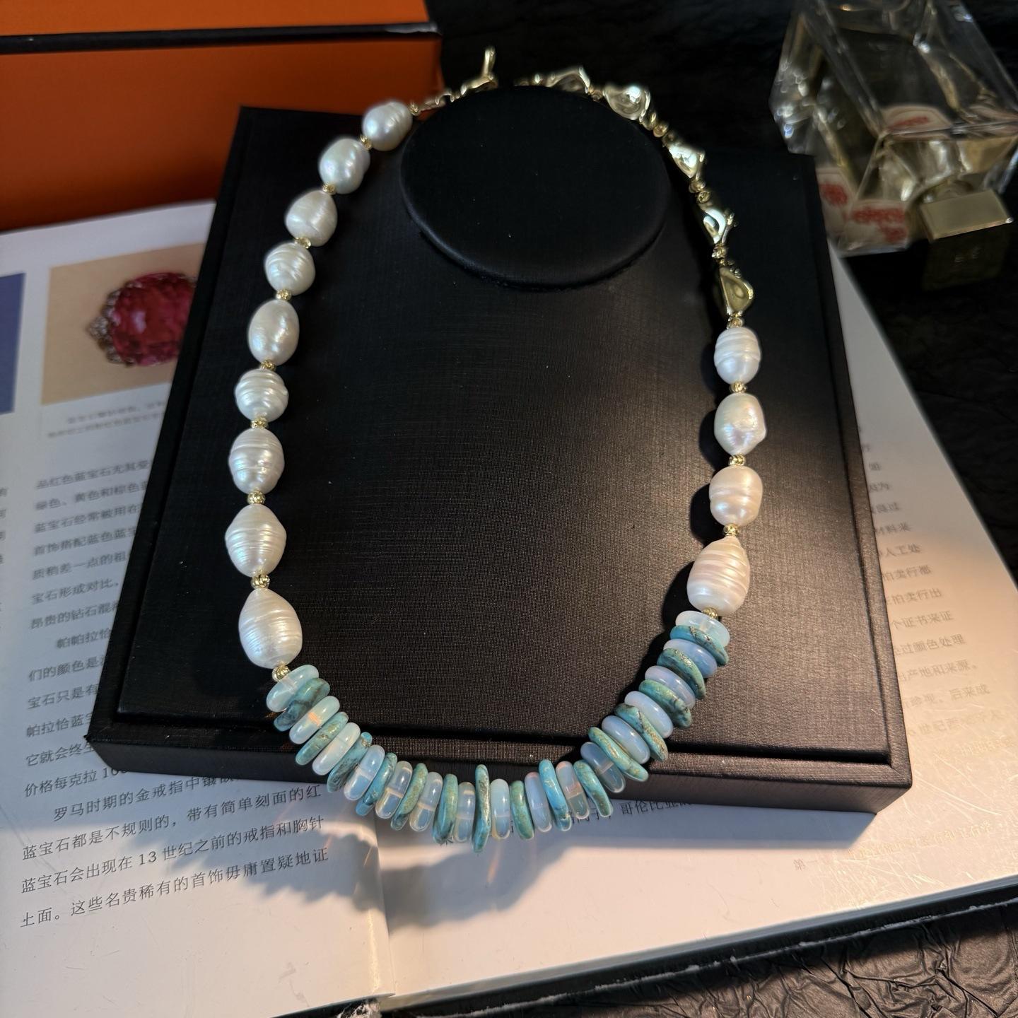 Moneys vintage freshwater pearl splicing crystal magnesite exquisite necklace necklace небесно-голубой