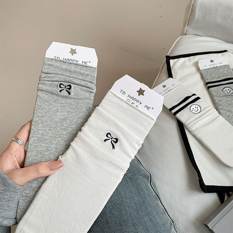 Socks Women'S Stacking Socks Bow Embroidered Women'S Socks Japanese Versatile Anti-Pilling Boneless Solid Color Simple Medium Tube Socks