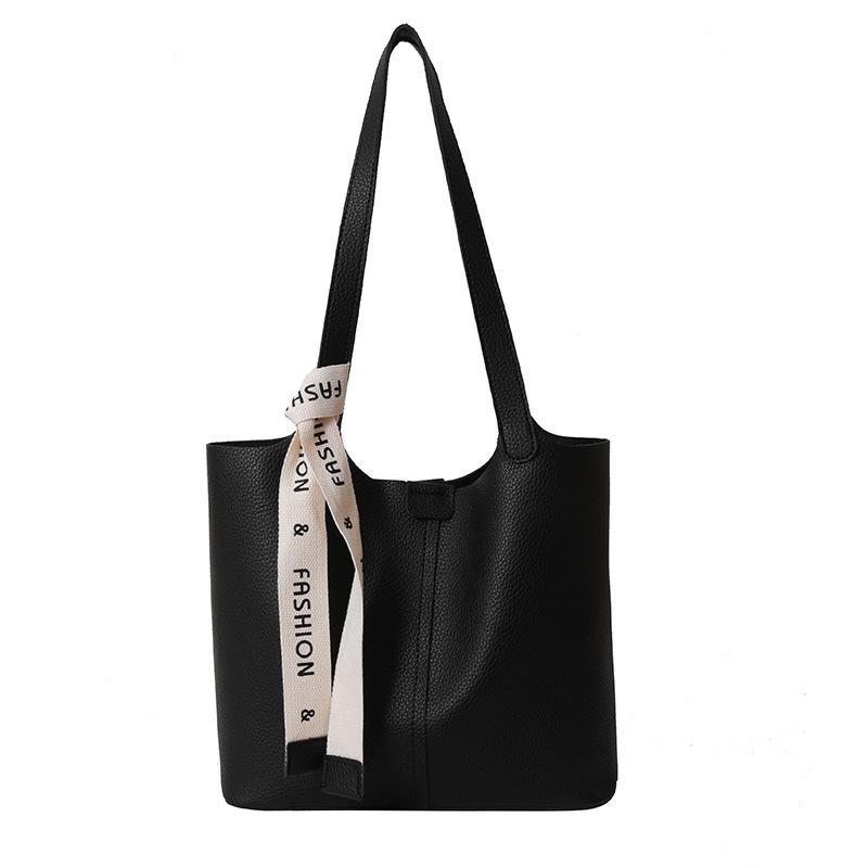 

Новая летняя сумка-тоут для поездок на работу - Большая вместимость, однотонная, повседневная наплечная сумка для женщин чёрный