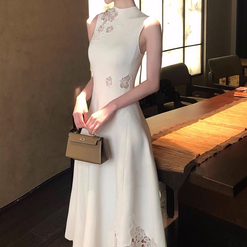 Yishi White Lace Embroidered Hollow Out Dress with Elegant Half High Neck and Fitted Waist A-Line Skirt Small