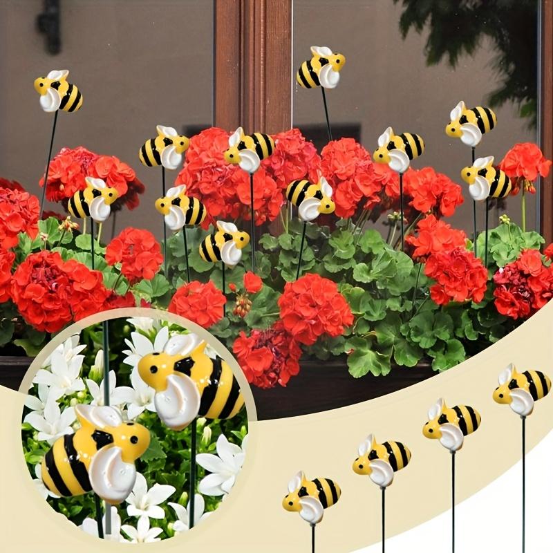 10 Bee & Ladybug Garden  Decorative  - Resin Outdoor Garden Art, Rustic Animal-Themed Ground Plugs for Lawn, Path