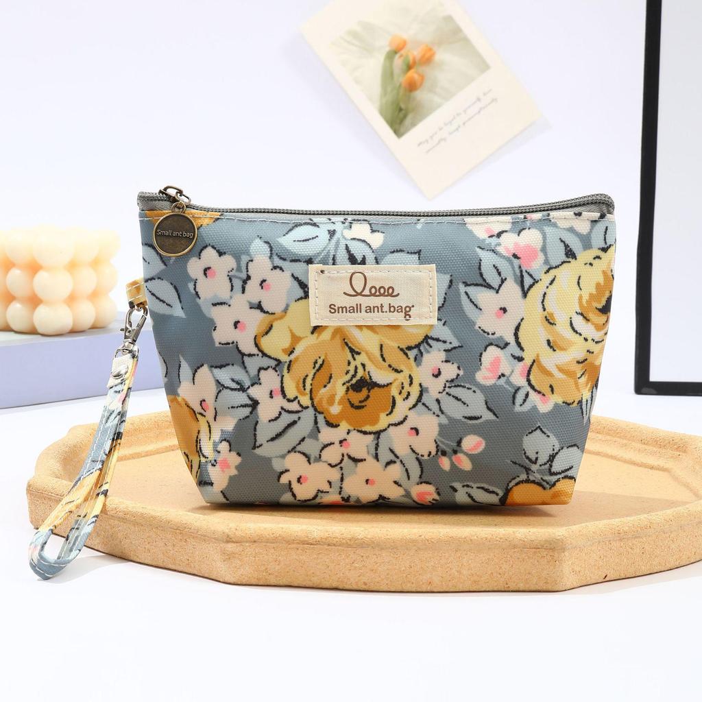 Waterproof Printed Makeup & Toiletry Travel Bag with Zipper for Women