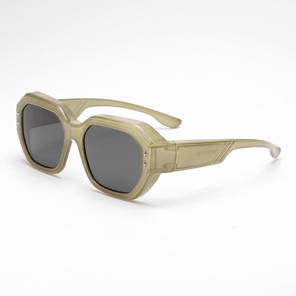 2025 European & American Versatile Ins Rivet Polygon UV-Blocking Polarized Sunglasses for Men & Women - Modern National Tide Style