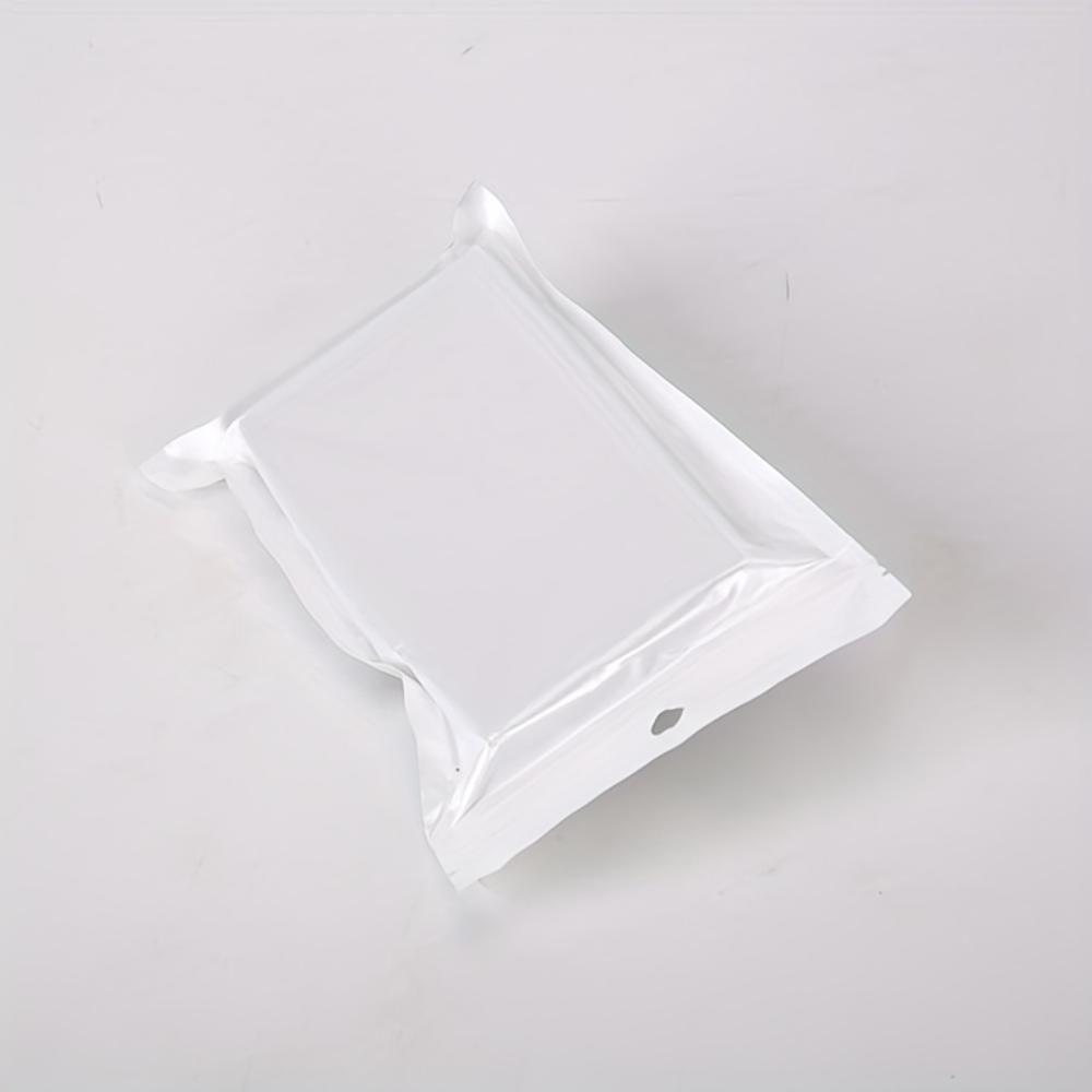 Guitar String Cleaner, Fretboard Maintenance Tool With Soft Microfiber Pad, for Acoustic, Electric Guitar, Ukulele & Bass