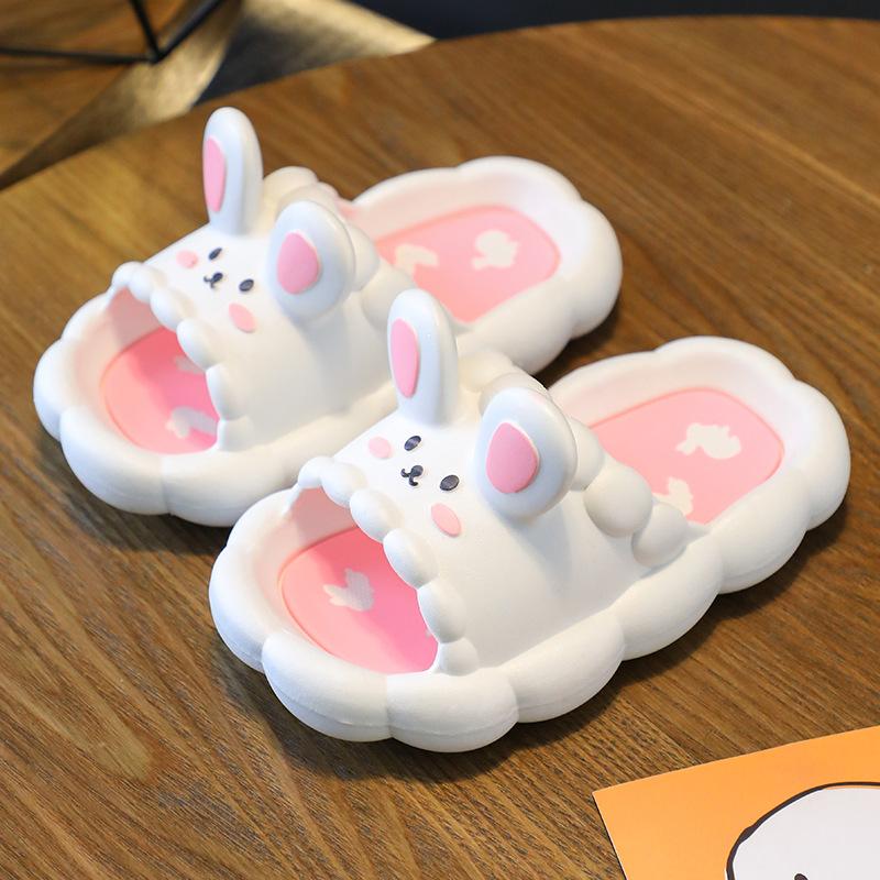 New children's summer slippers for girls, cartoon rabbit design, non-slip soft-soled home sandals for boys and girls