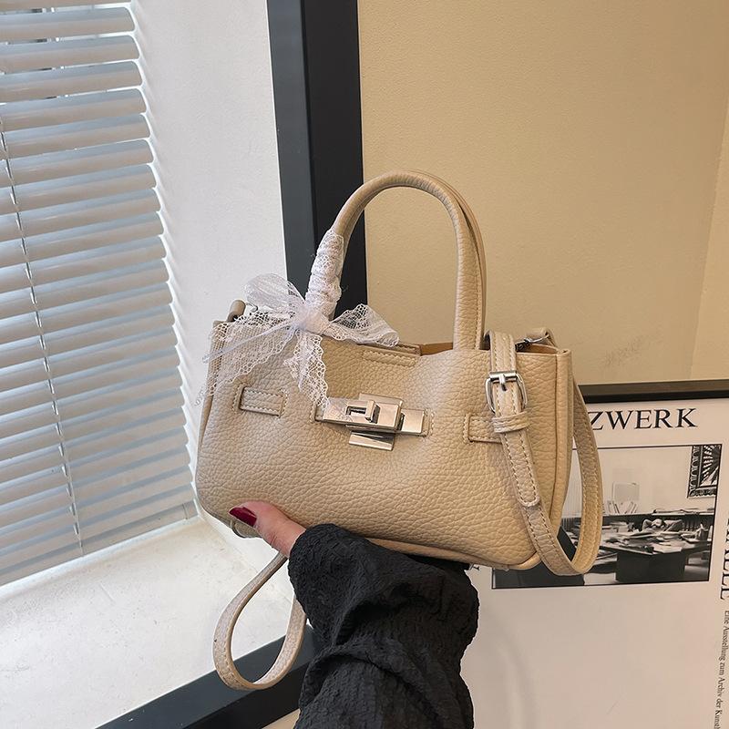 Fashion portable small bag women's new spring and summer popular versatile shoulder bag simple bucket messenger bag