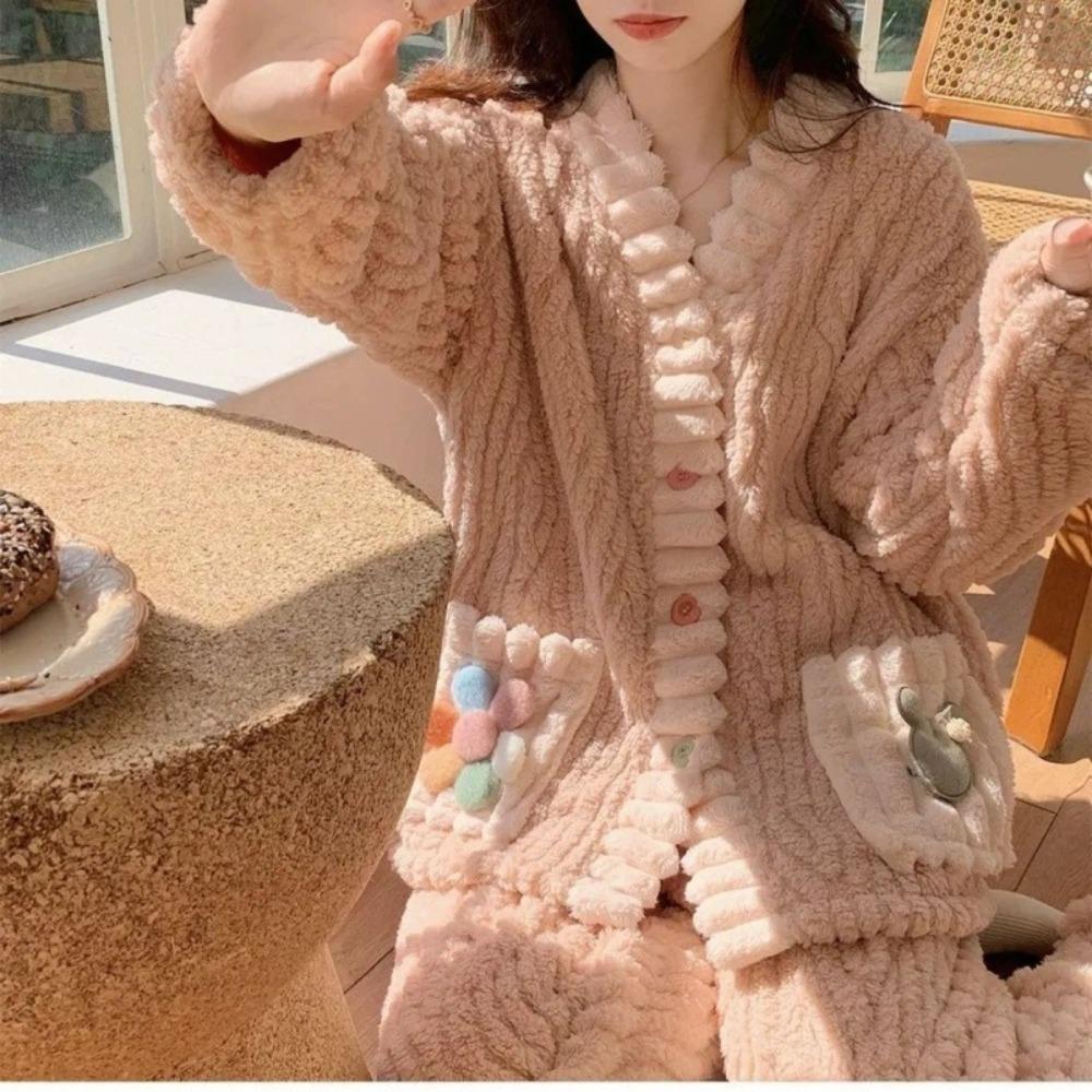 **Kadın Flanel Pijama Takımı Yuvarlak Yaka Jakarlı Uzun Peluş Kalın Sıcak Ev Giyimi**