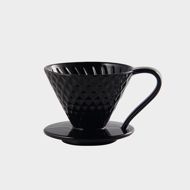 

Керамічна V-подібна конічна чашка-фільтр для кави для пуроверу, делікатне життя, подарунок, гладка та легка в очищенні, чашка-фільтр для крапельної кави Serves 1-2 чорний