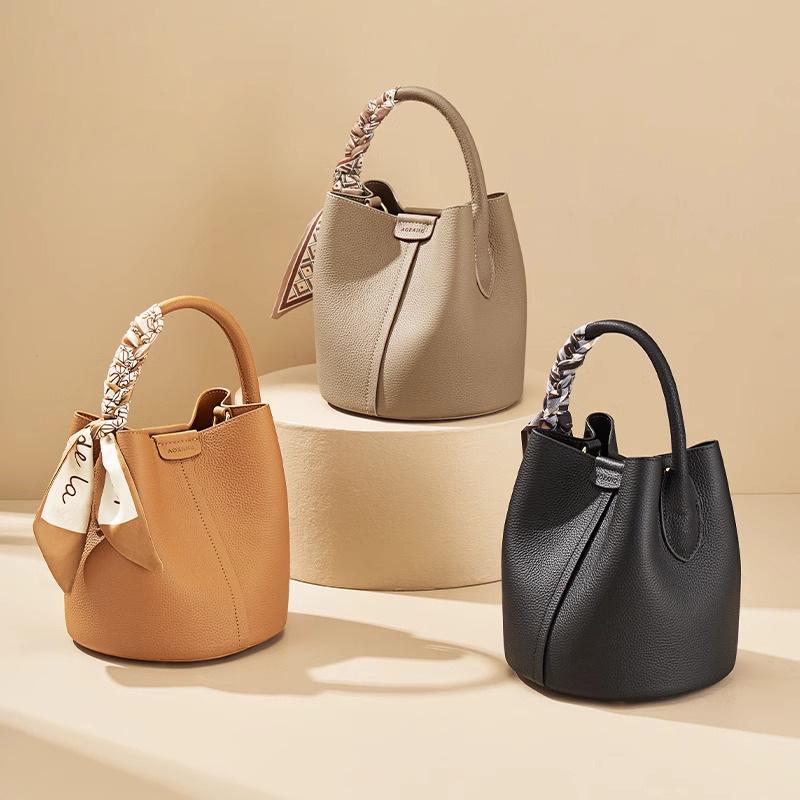 2026 Women's Large Capacity Tote Bag, Versatile Crossbody & Single Shoulder, Elegant Commuter Bucket Design