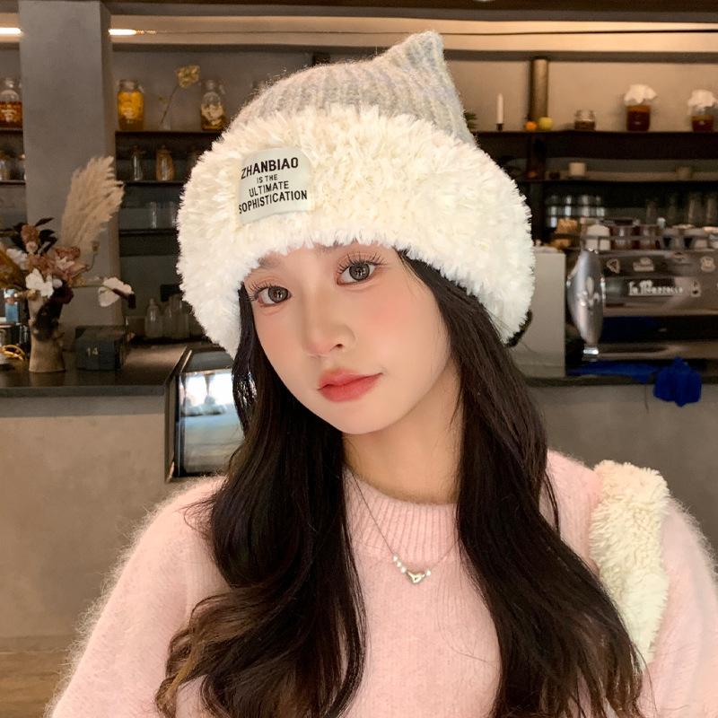 

Модная и универсальная плюшевая вязаная шапка с нашивками, корейская повседневная ветрозащитная теплая шапка, обхват большой головы, женская шапка One Size