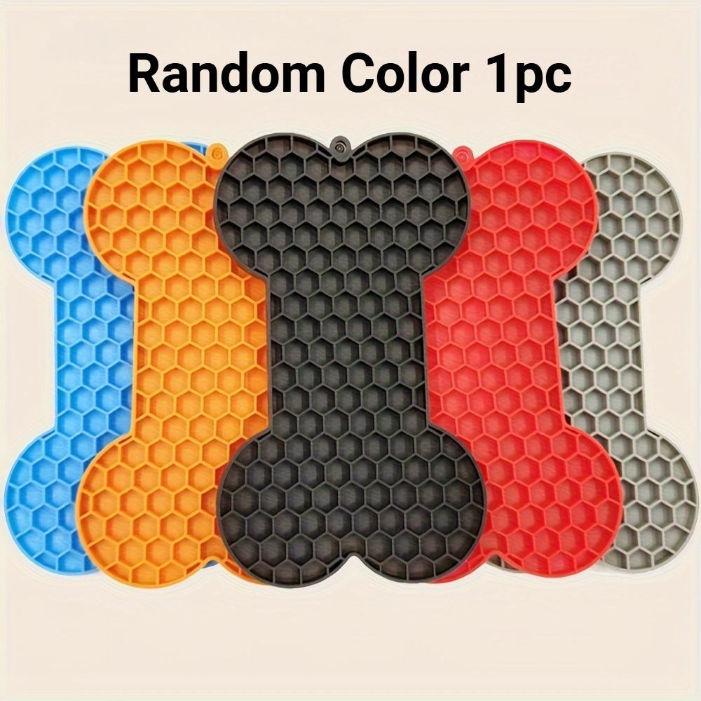 

1PC Silicone Dog Lick Mat - Bone-Shaped Non-Slip Slow Feeder Pet Treat Pad, for Small To Medium Pets Anxiety Reduction