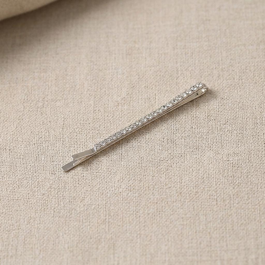Hair Clip For Women With Rhinestones Non Slip Silicone-Lining Comfortable Fit For All Hair Types Silver серебряный