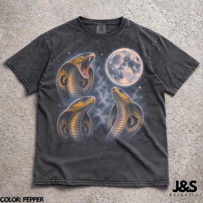 Three King Cobra Moon Shirt, Cobra Snake Graphic Tee, Vintage Serpent Moon Shirt, Reptile Lover Nature Top, Comfort Colors®