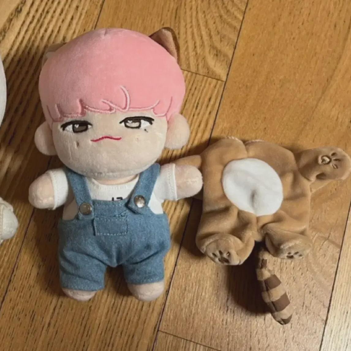 

Seventeen Woozi Doll Rat Hooney