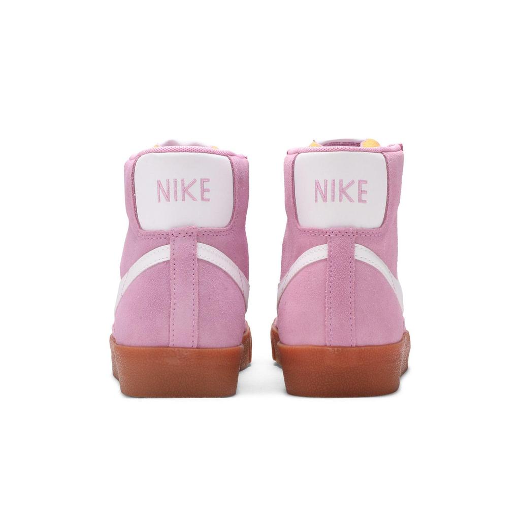 Nike Womens Blazer Mid '77 'Beyond Pink' (women's Sizes) Beyond Pink / Gum Medium Brown / Total Orange / White Skateboard Shoes DB5461 600