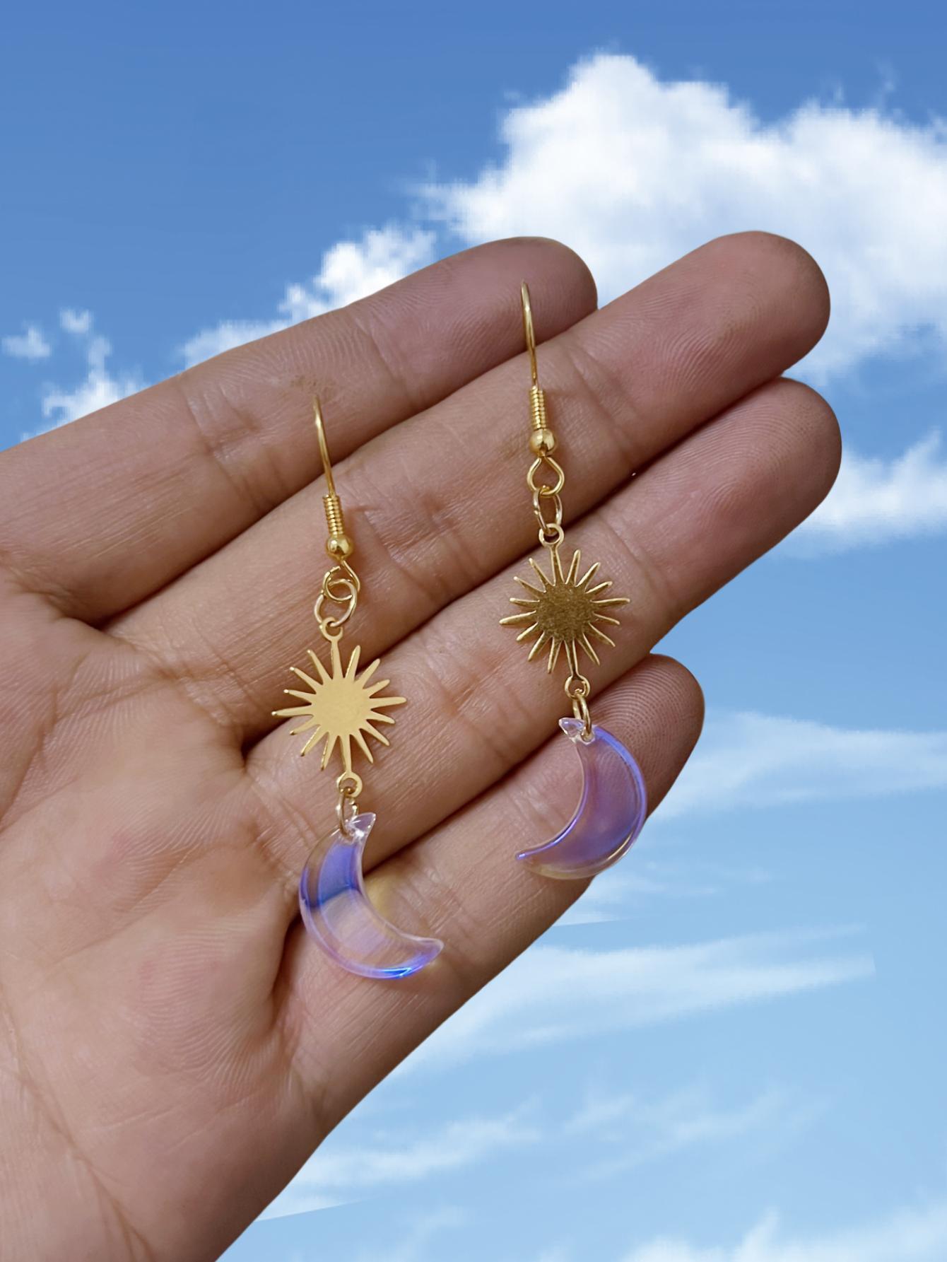 

Boho Gold Color Stainless Steel Sun Flowers Transparent Crescent Moon Pendant Dangle Earrings for Women Halloween Party Jewelry