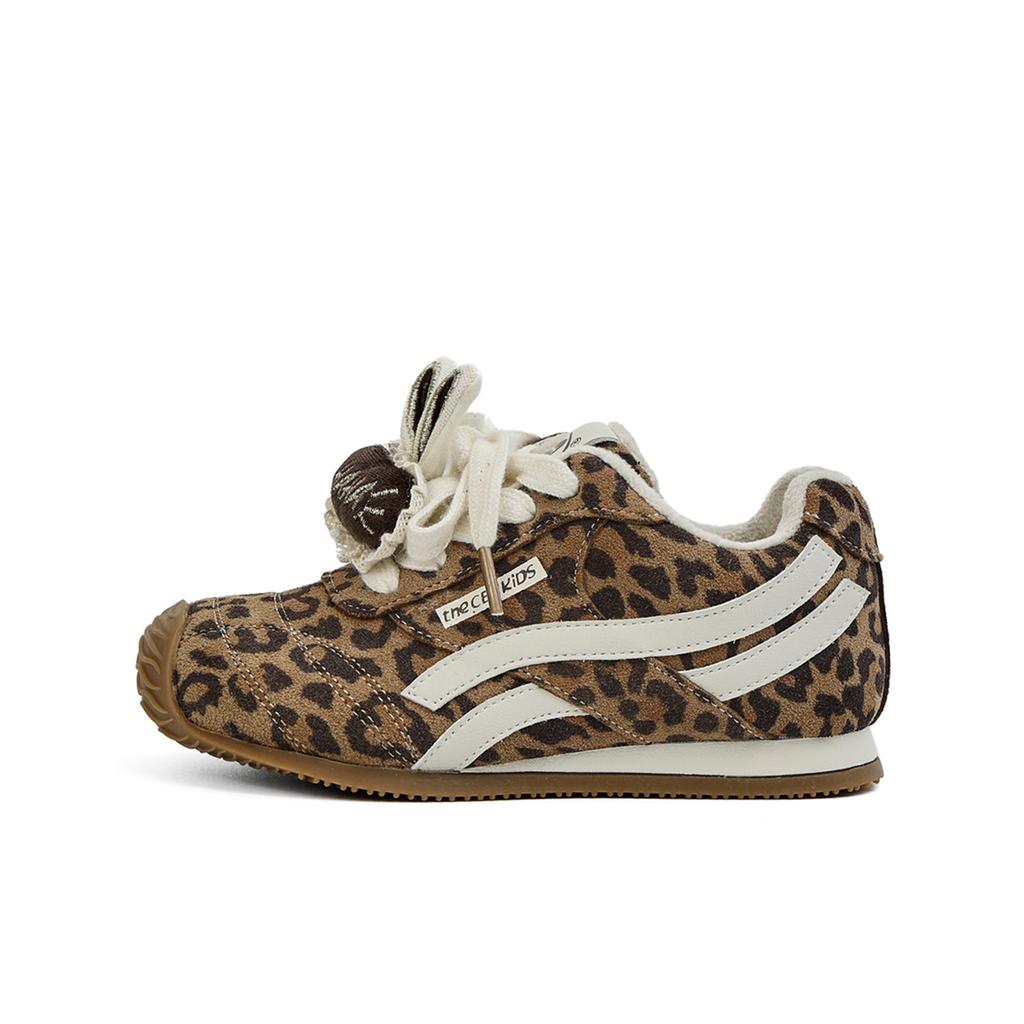 XSHX retro moral training | Rabbit girl autumn and winter cute Velcro function thin-soled sneakers warm and non-slip