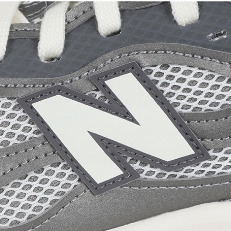New Balance M Fresh forM Arish V4