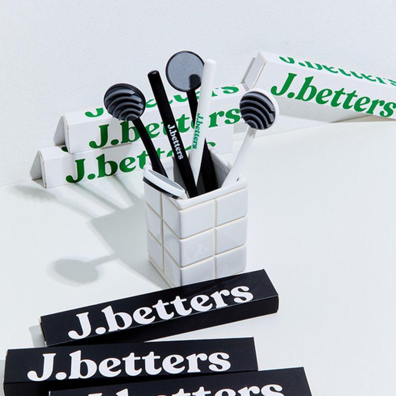 J.betters Tongue Cleaner 2 pcs (Black + White) 2 tongue cleaners (black + white)