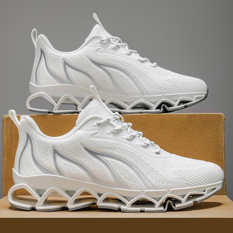 Fashion White Walking Sneakers Men Large Size 48 Sport Basketball Shoes For Men High Quality Street Style Shoes Male Sneakers