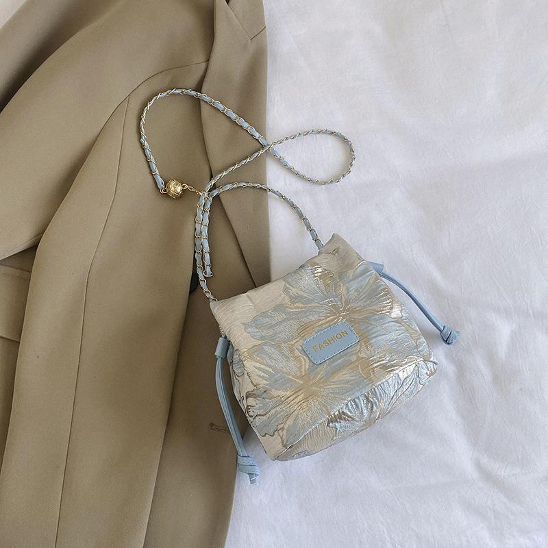 

Сумка через плечо простая модная сумка через плечо повседневная новая сумка 2024 летний модный тренд ретро сумка-ведро