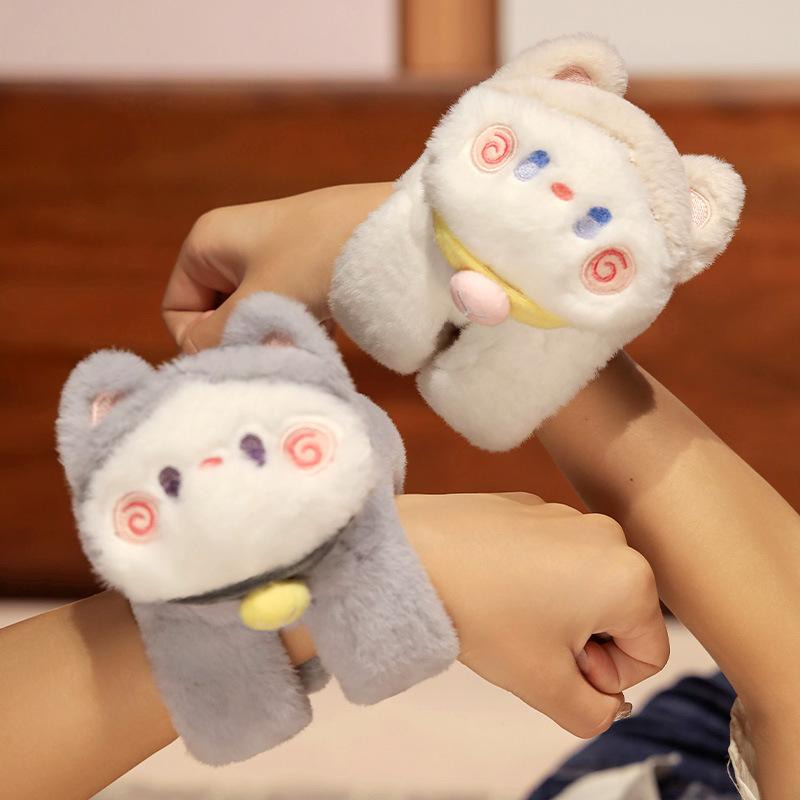 Hug Cat Pat Ring Bracelet Plush Doll Cute Cartoon Cat Couple Gift Ornament