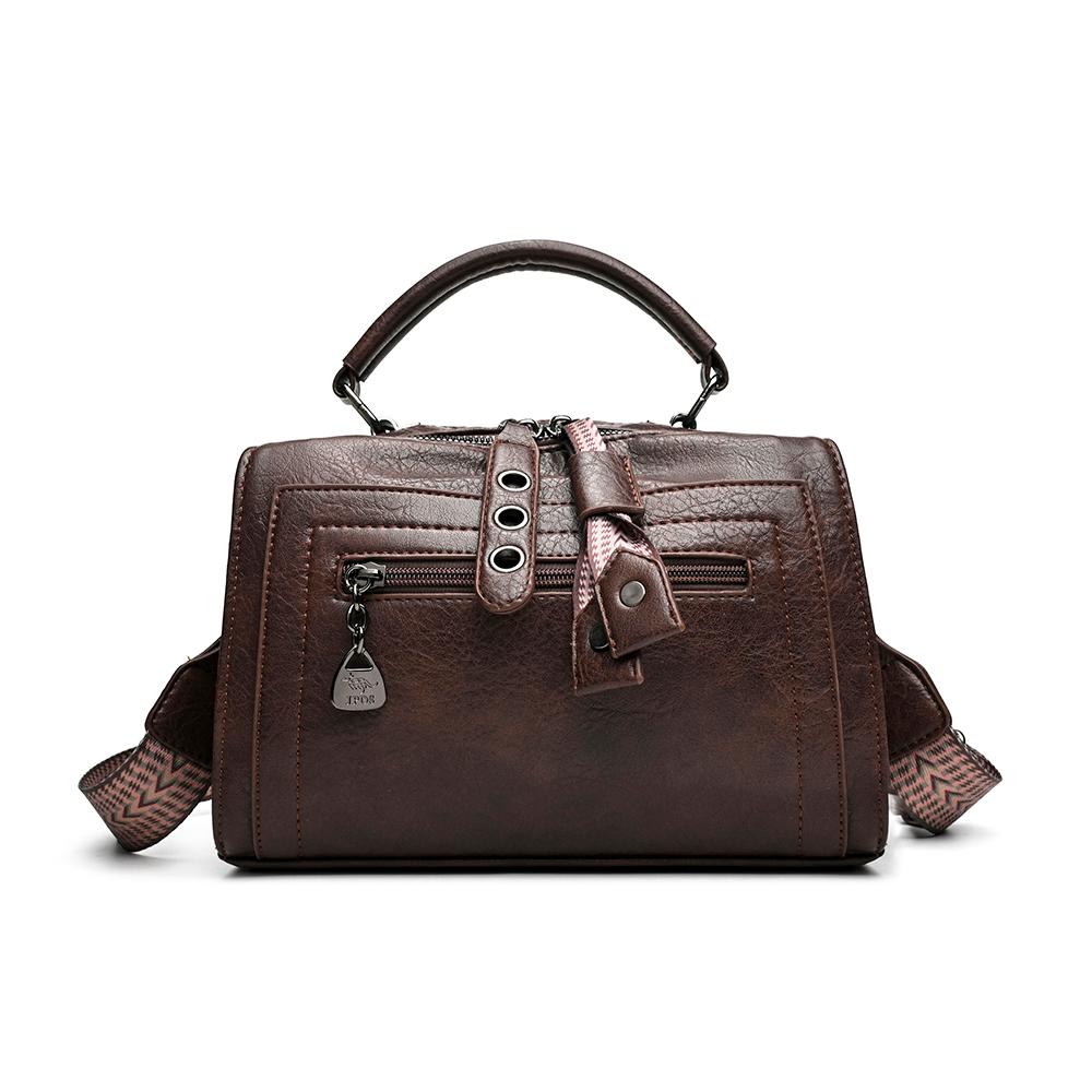 2026 New Large Capacity Boston Pillow Bag Women's Crossbody Soft Leather Handbag Commute Quality Single Shoulder Bag