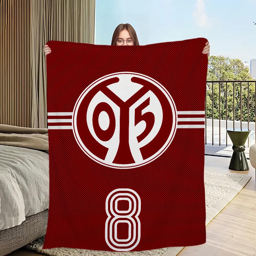 

Four Seasons Warm Soft Plush Throw Blanket for Sofa Living Room Bedroom Office Travel Gift 100x150cm