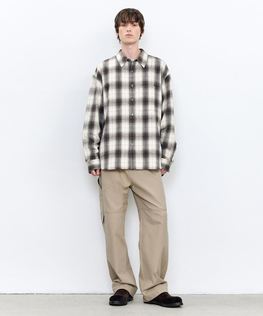Insilence Broken Twill Work Pants Beige