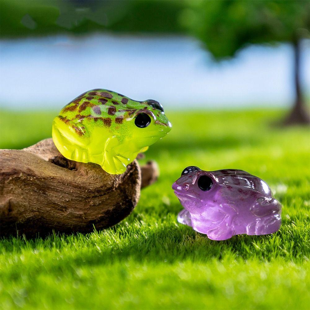 10pcs Glow In The Dark Luminous Frogs Figurines Miniatures  Micro Landscape Ornaments