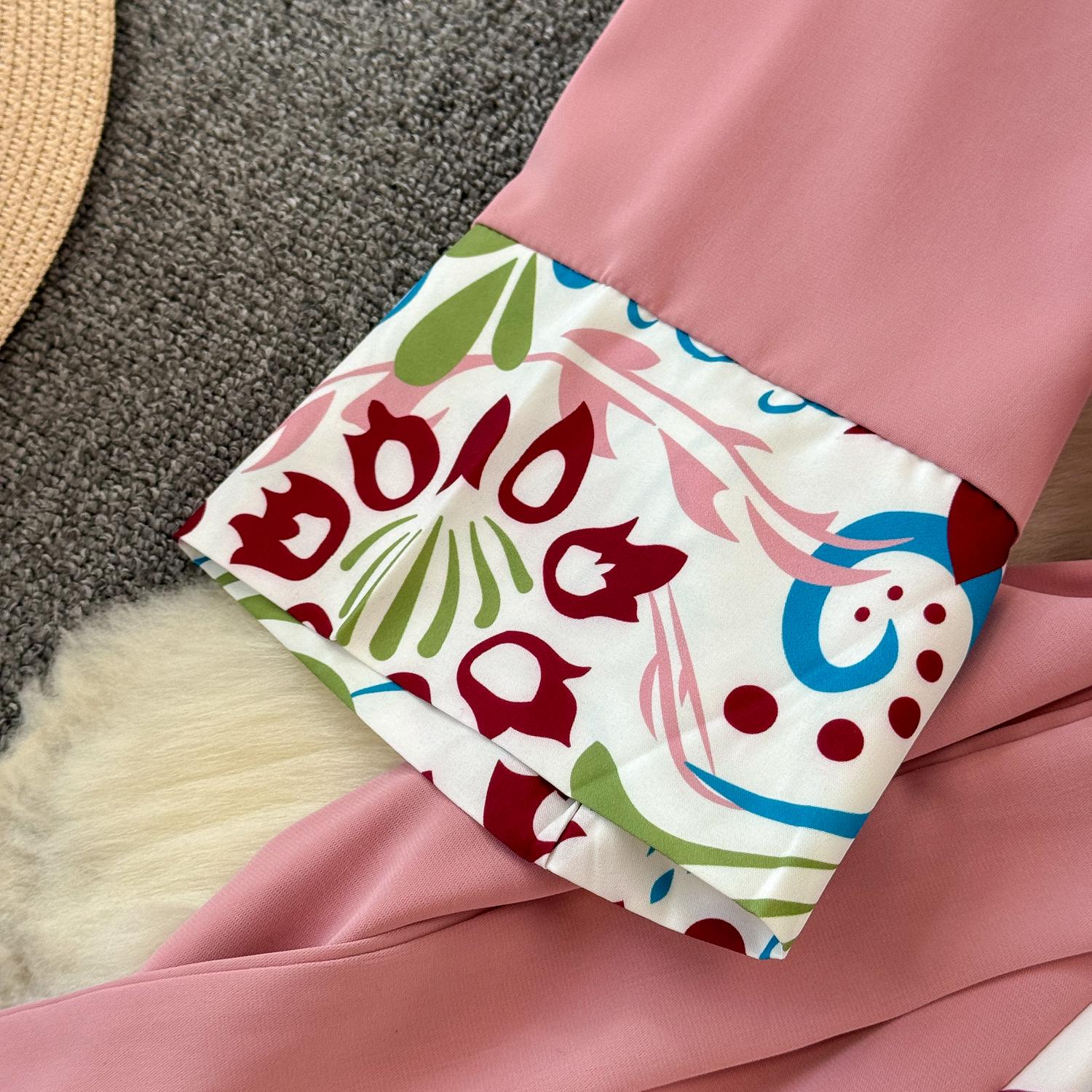 Осеннее винтажное женское длинное платье в стиле пэчворк с принтом — фото 12