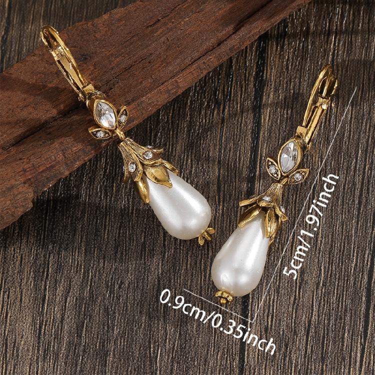 Handmade Pearls Earrings Trendy Earrings Women Earrings Pearls Ear Jewelry Alloy Texture Suitable for Parties and Event
