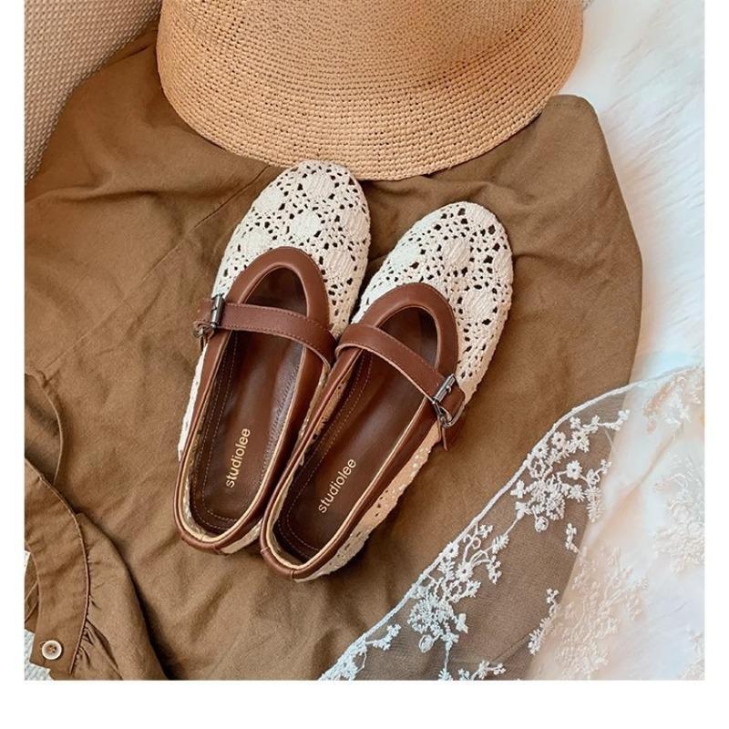 A New Style of Women's Shoes with A Hollowed-out Design and A Versatile Shallow Opening One-shoulder Style Devotion