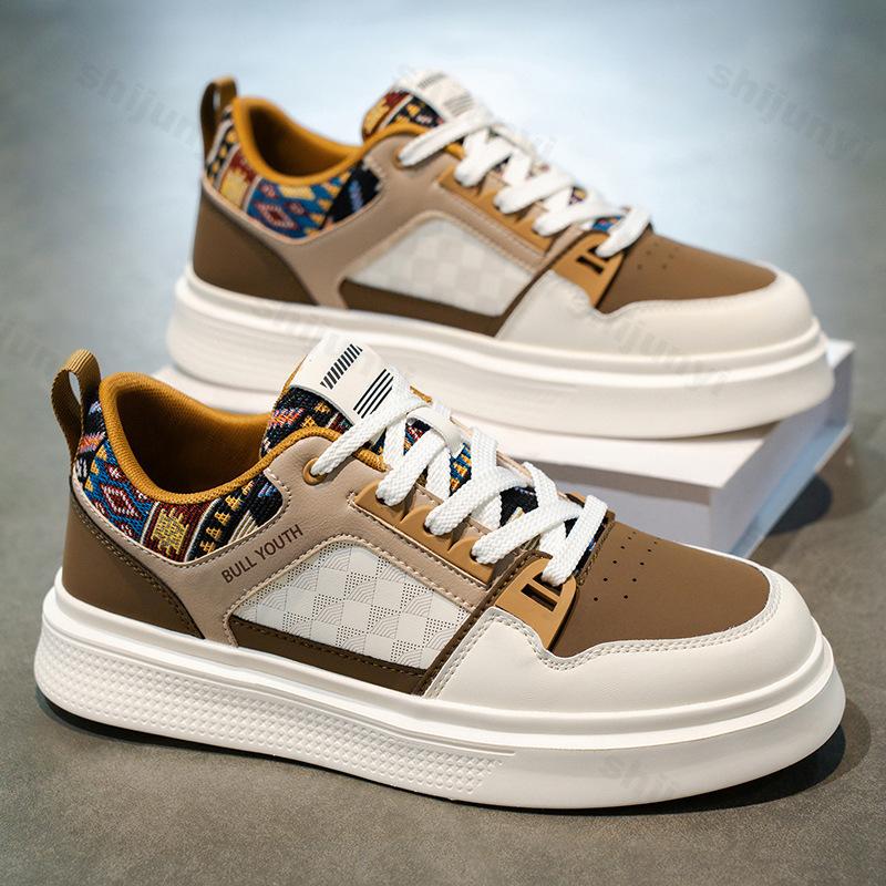 Spring Men's Vulcanized Shoes 2026 New Trendy Fashion Casual Sports Thick Soled Height Raising Low Cut Comfortable Casual Shoes