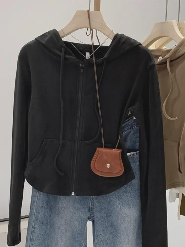 

Женский кардиган с капюшоном Pure Desire — облегающий крой, длинный рукав, короткий свитер на осень/зиму S (30-40 kg)