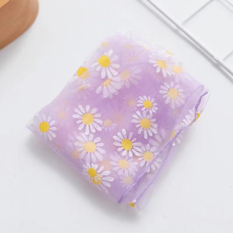 Sexy Lace Mesh Fishnet Socks Transparent Ankle Net Yarn Thin Women Cool Transparent Socks Bud Silk Daisy Flower Stockings Mesh