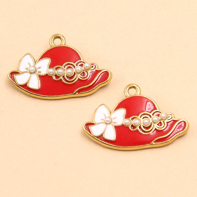 Gold-Enamel Double-Sided Stainless Steel Pendant with French-Style Beauty Accessories Design