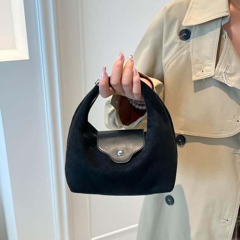 

Lightweight and exquisite new suede shoulder bag women s simple splicing fashion casual personality popular messenger bag
