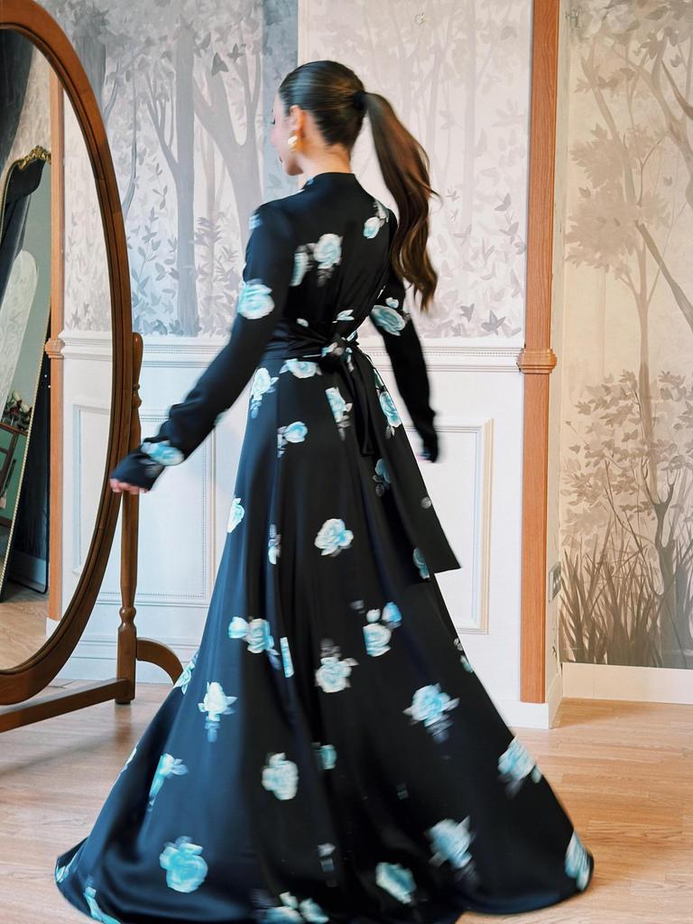Spring 2026 European & American Fashion V-neck Printed Waist-cinching Dress for Women