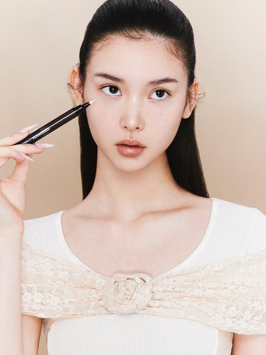 BENENNUNG. Skin Fit Concealer-Pinsel