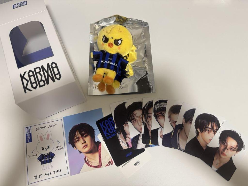 [USED] KARMA Pogari Skzoo Key Ring Stray Kids Felix