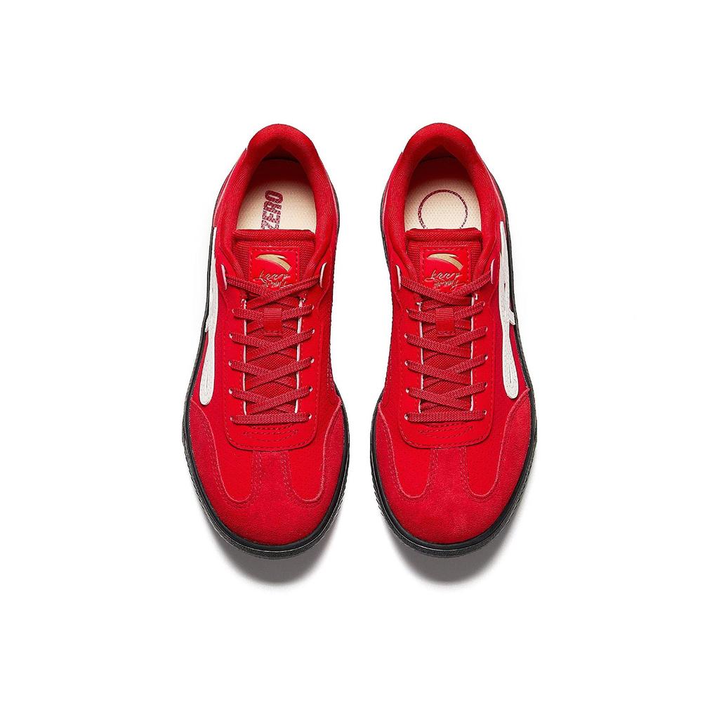 ANTA Jie Wan Women Trendy Casual Skate Shoes Red White Black 922618009-7