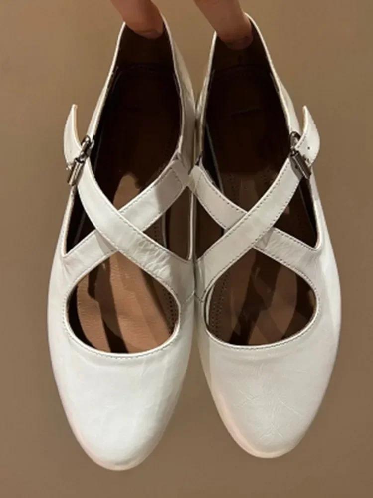 Spring/Summer New Round Head Cross Buckle Mary Jane Flat Shoes Casual Versatile Comfortable Ballet Large Women's Shoes