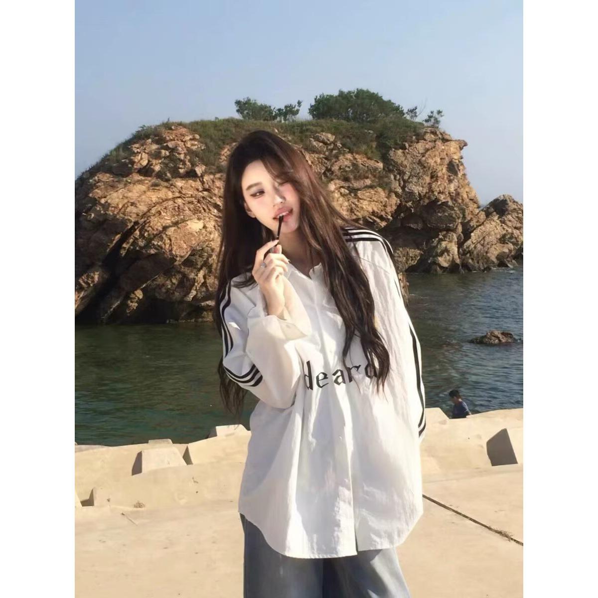 

Осень 2025 Женская рубашка в стиле ретро свободного кроя с длинным рукавом - Нишевый корейский дизайн XXL белый