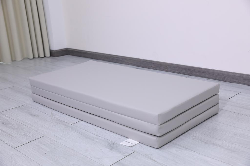 Gymnastic Mattress Satellite Pu 150X100X5 Cm - Three-Piece Grey