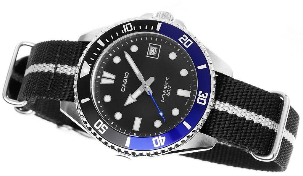 Herrenuhr CASIO MDV-10C-1A2VEF + BOX